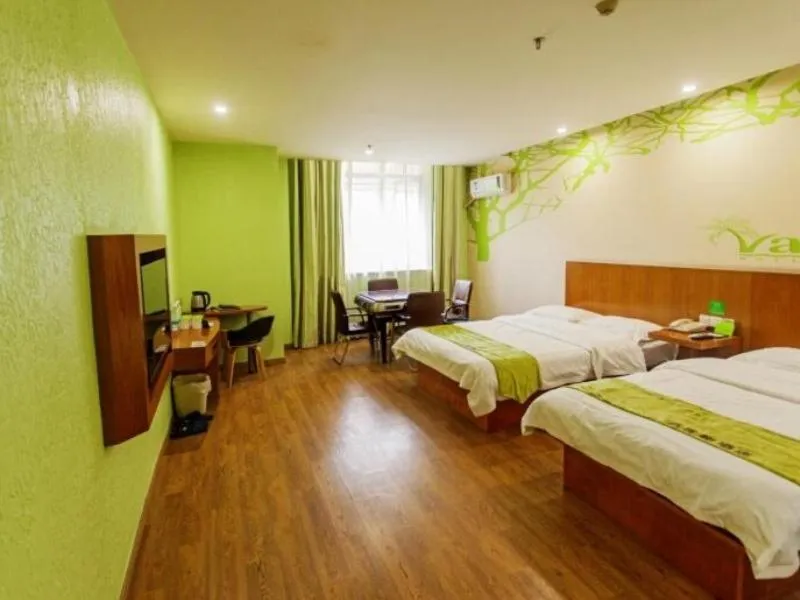 Bed in Vatica JiangSu Wuxi Xibei Canal Metro Station Huilv Road Hotel