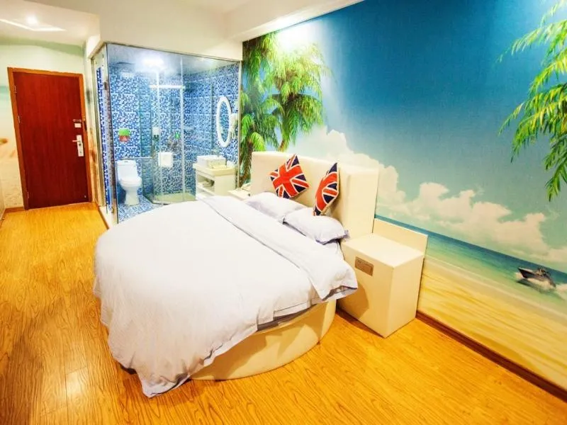 Bed in Vatica JiangSu Wuxi Xibei Canal Metro Station Huilv Road Hotel