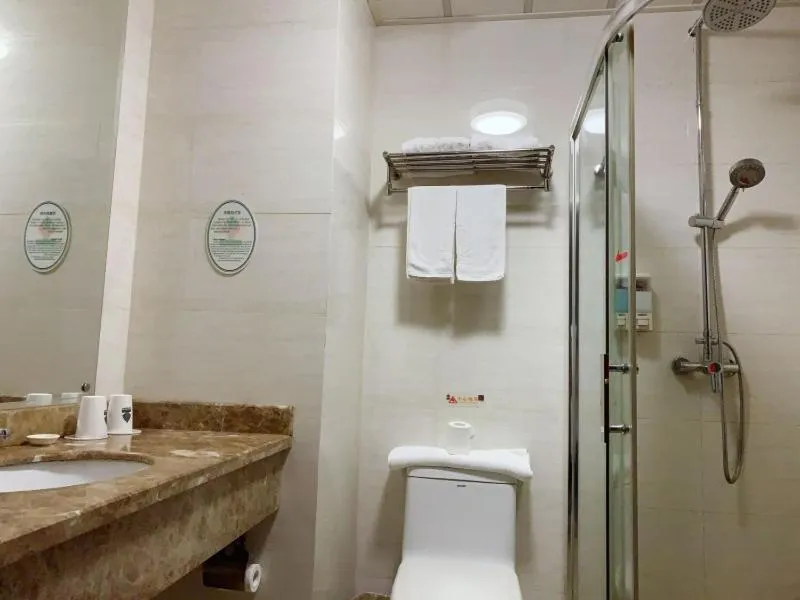 GreenTree Alliance Jiangsu Wuxi Yixing jinsanjiao Bus Station Hotel