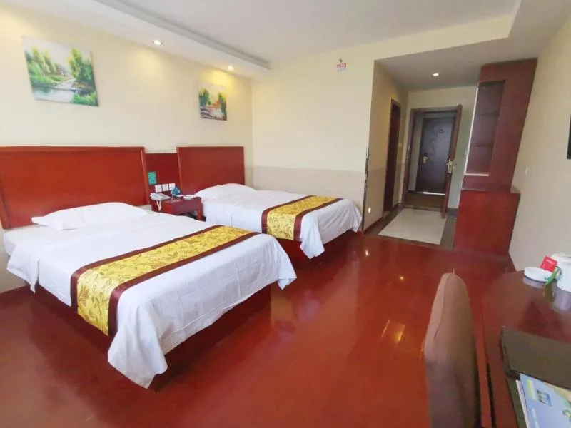 Bed in GreenTree Inn Jiangsu Suzhou Taicang Liuhe Passenger Station Express Hotel