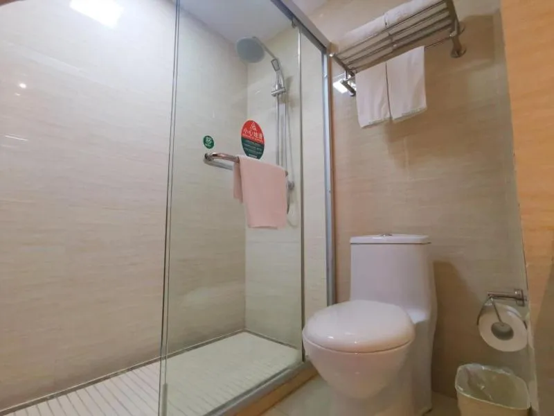 GreenTree Inn Jiangsu Suzhou Taicang Liuhe Passenger Station Express Hotel