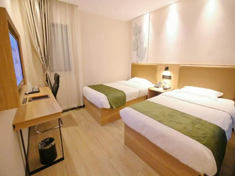 Bed in GreenTree Inn JiangSu SuZhou Industrial Park QingJian Lake Express Hotel