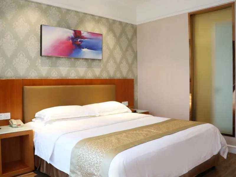 Bed in GreenTree Inn JiangSu YanCheng BinHai OuBaoLiYa City Square Business Hotle