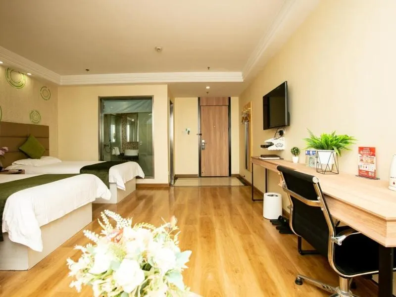 Bed in GreenTree Inn JiangSu XuZhou Feng County LiuBang Plaza Express Hotel