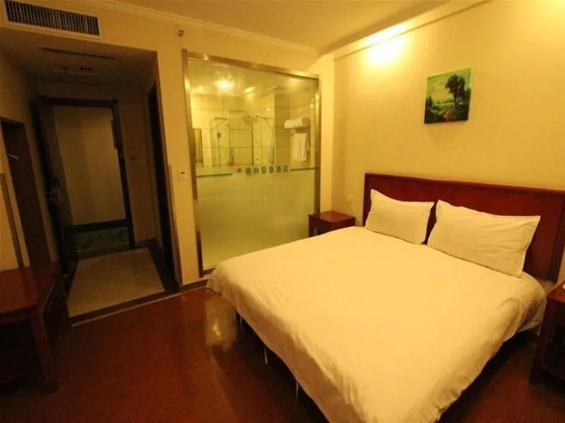 Bed in GreenTree Inn JiangSu XuZhou PiZhou Xinsu Center Fuzhou Road Express Hotel