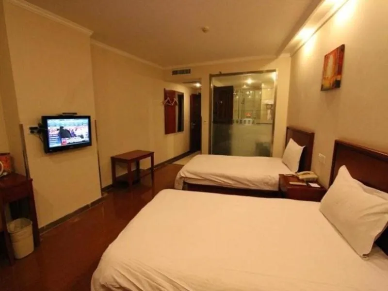 Bed in GreenTree Inn JiangSu XuZhou PiZhou Xinsu Center Fuzhou Road Express Hotel