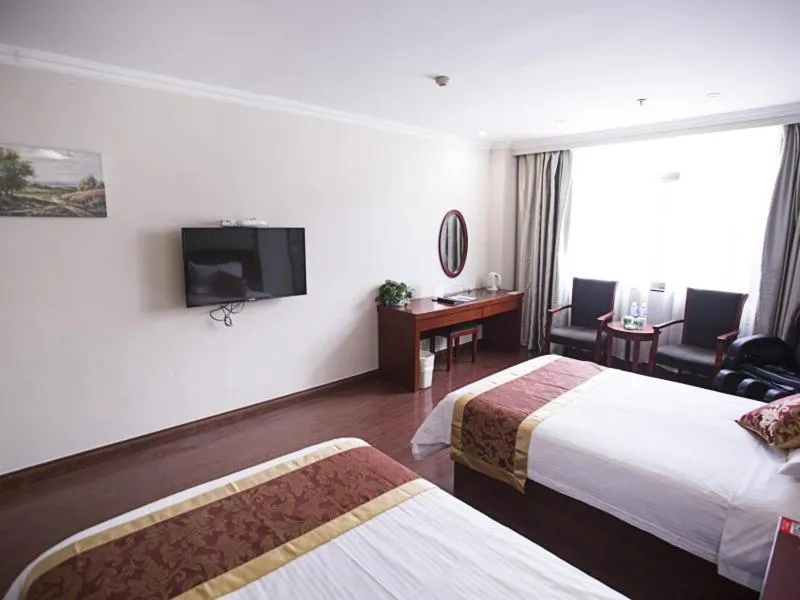 Bed in GreenTree Inn JIangSu XuZhou PeiXian Bus Station TangMu Road Business Hotel