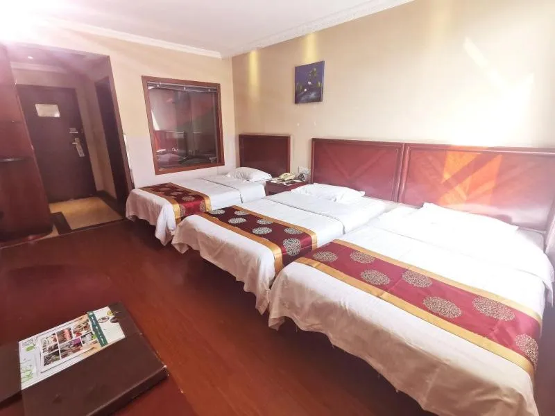 Bed in GreenTree Inn Jiangsu Huaian Economic Development Zone Hechang Road Business Hotel