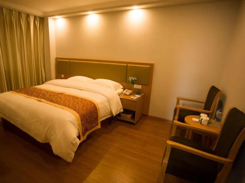 GreenTree Inn JiangSu HuaiAn KangJian W) Road XiAn Road Business Hotel