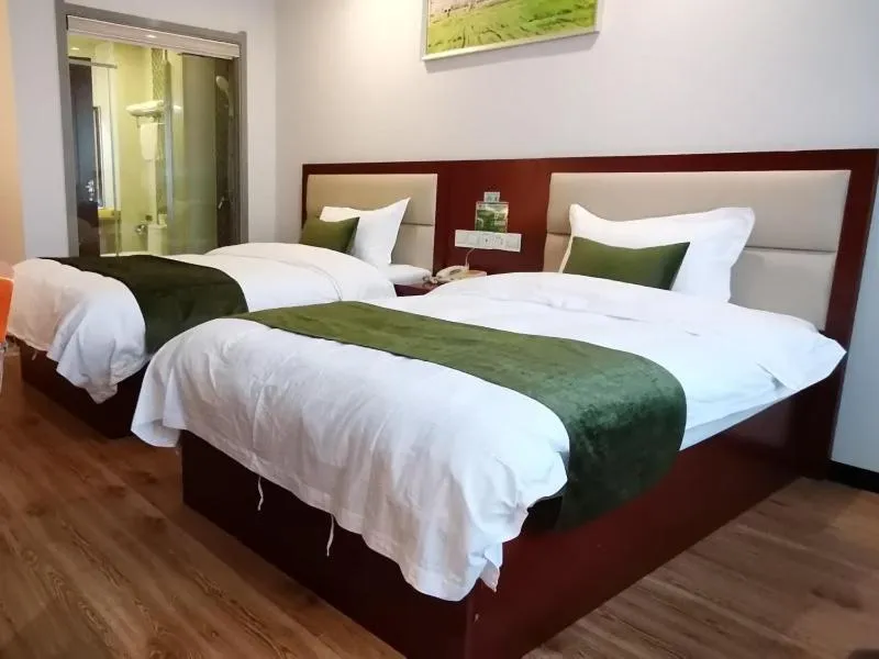 Bed in GreenTree Inn Anhui Hefei Mengcheng Road Beierhuan Express Hotel
