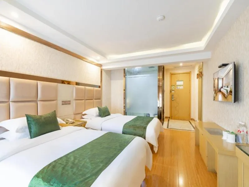 Bed in GreenTree Inn Zhejiang Jinhua Yiwu International Trade City Changchun Street Shell Hotel