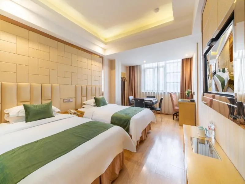 Bed in GreenTree Inn Zhejiang Jinhua Yiwu International Trade City Changchun Street Shell Hotel