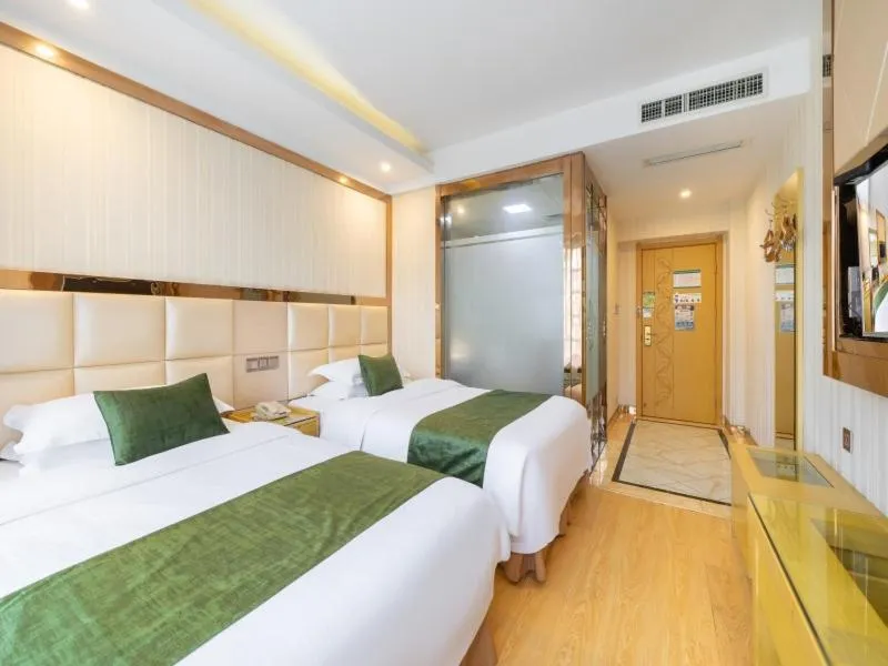 Bed in GreenTree Inn Zhejiang Jinhua Yiwu International Trade City Changchun Street Shell Hotel