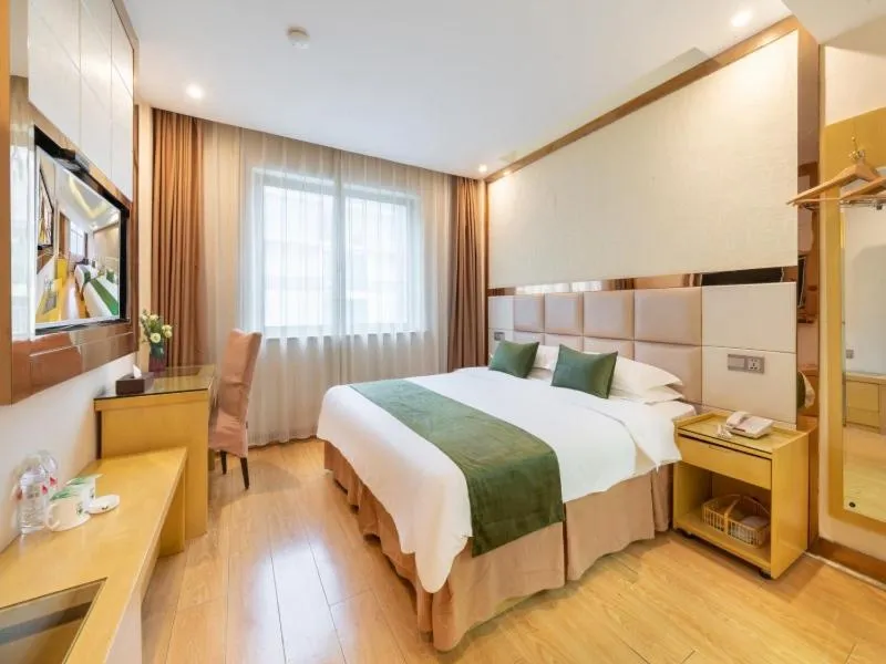 Bed in GreenTree Inn Zhejiang Jinhua Yiwu International Trade City Changchun Street Shell Hotel