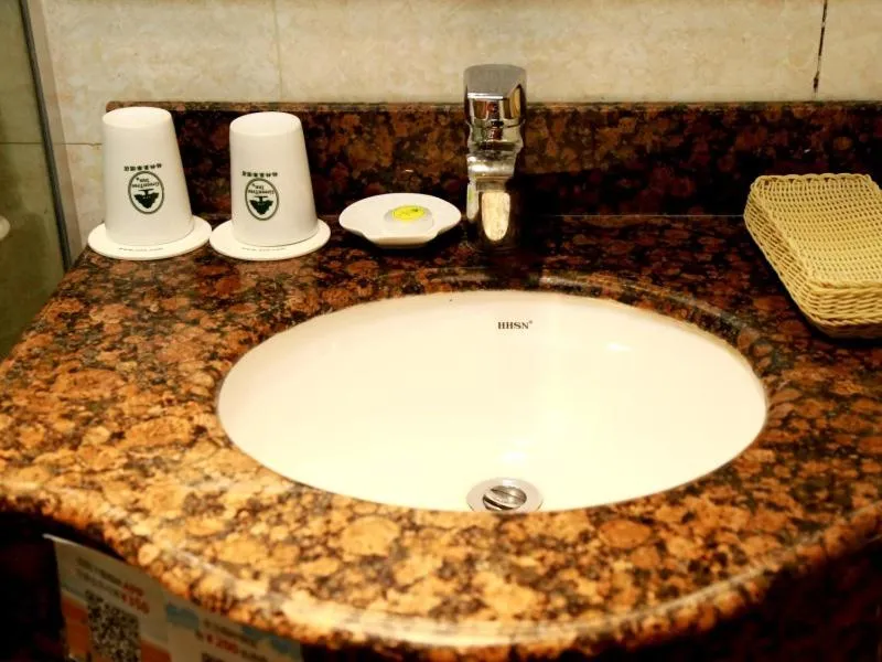 GreenTree Inn Jinan Gaoxin District International Convention Centre Business Hotel