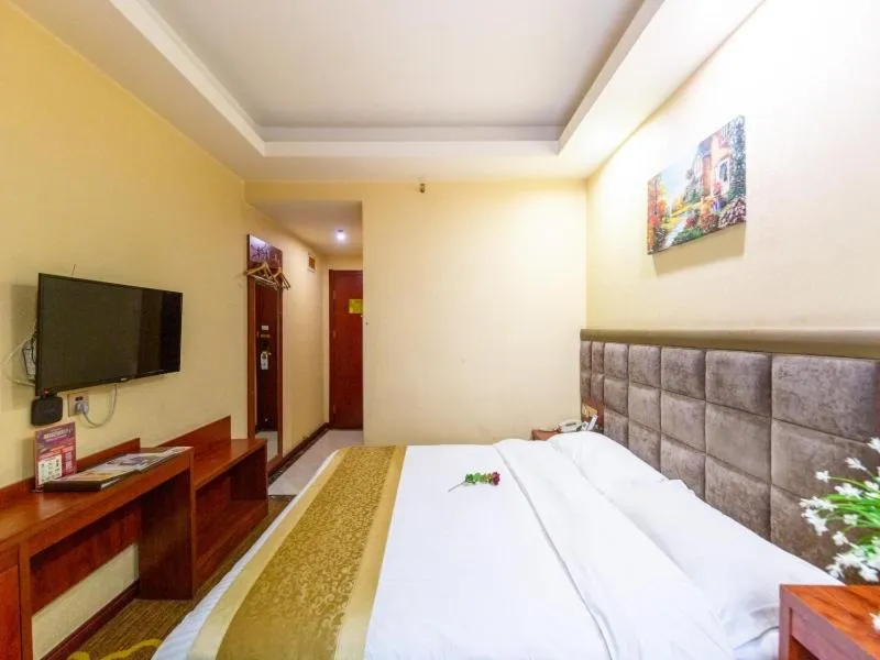 Bed in GreenTree Inn GanSu LanZhou JingNing Road Express Hotel