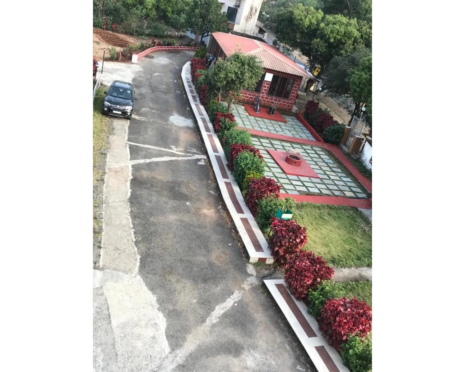 The shelar's Royal inn