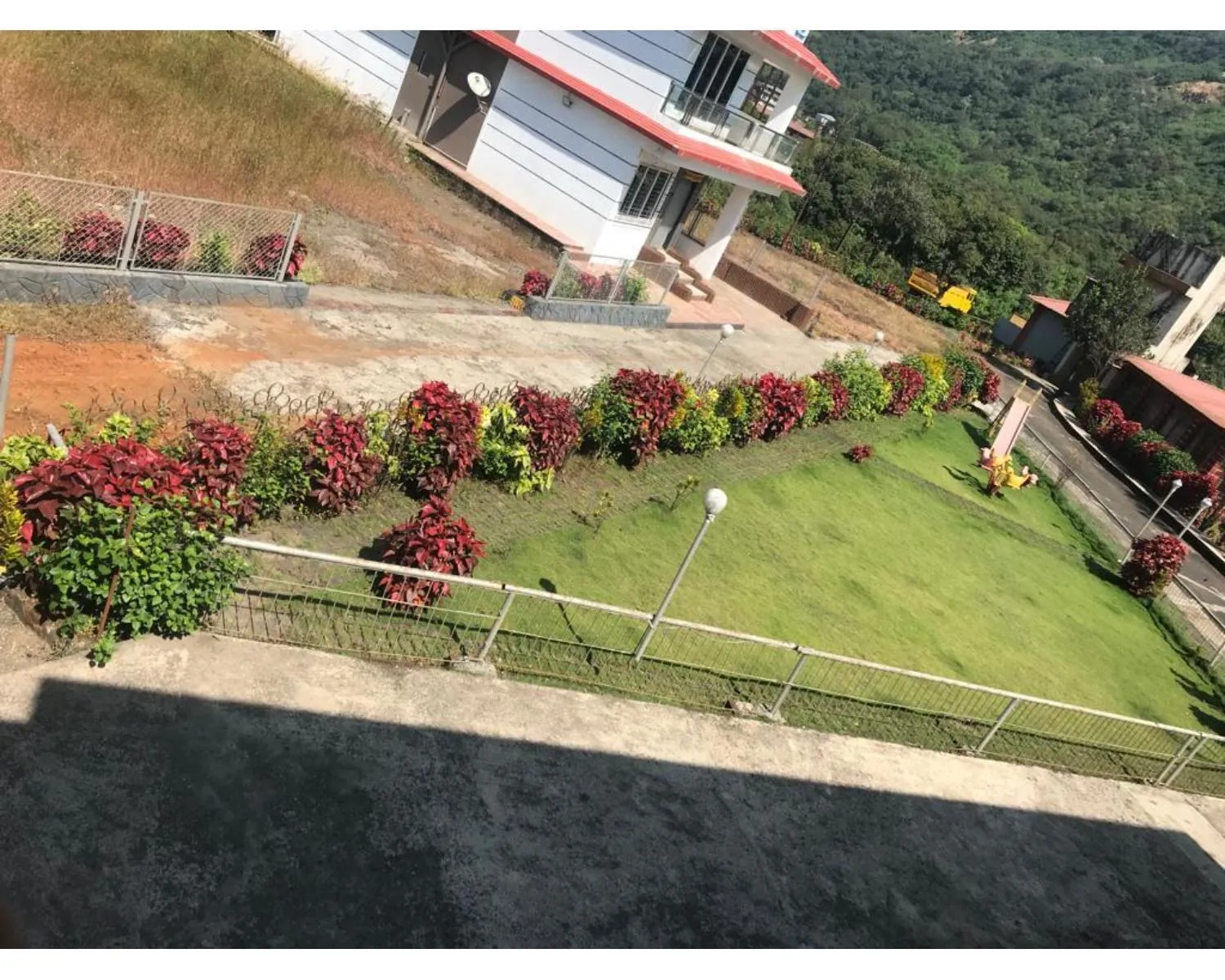 The shelar's Royal inn