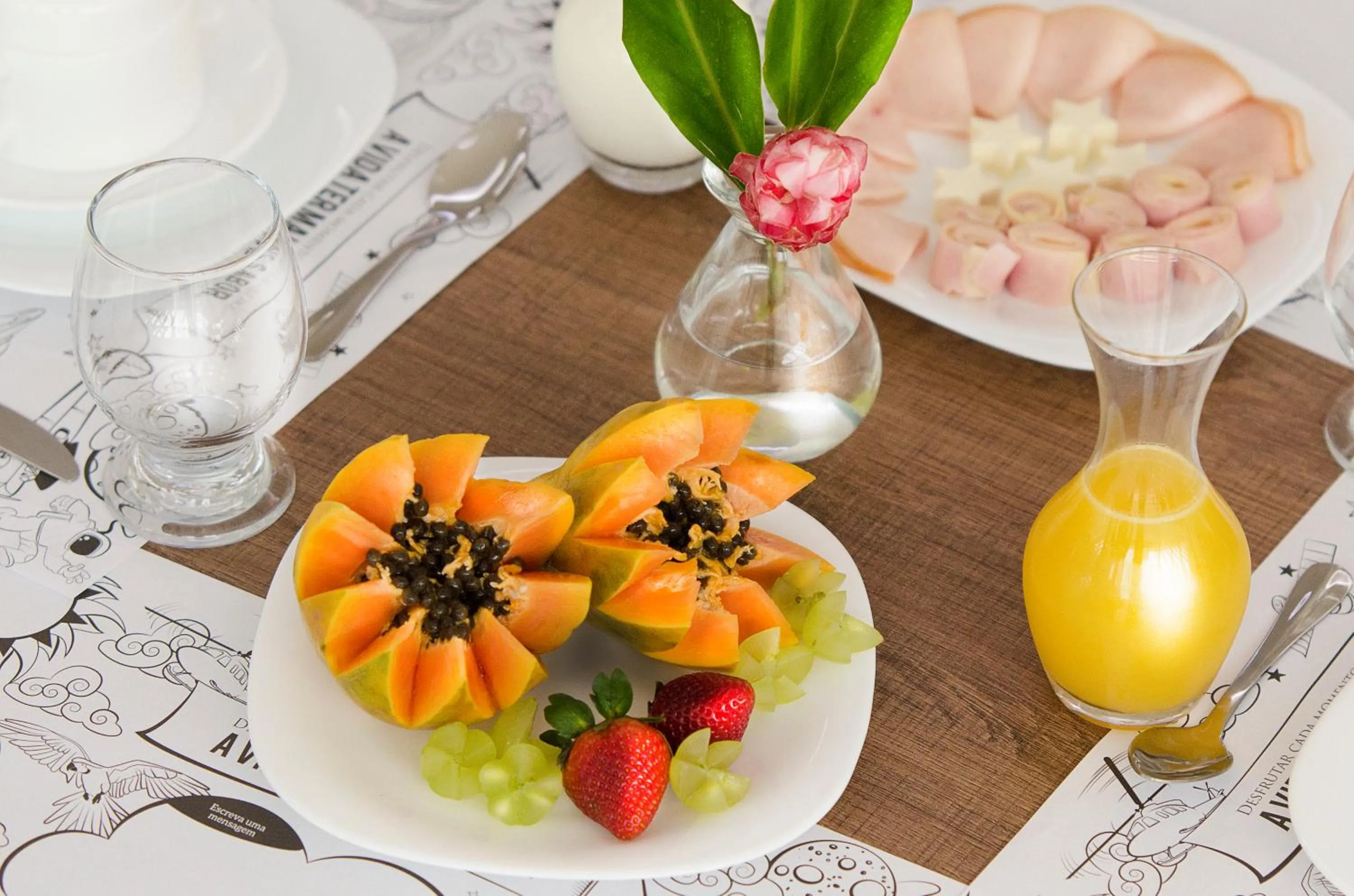 Restaurant/places to eat in Céu Palmas Hotel