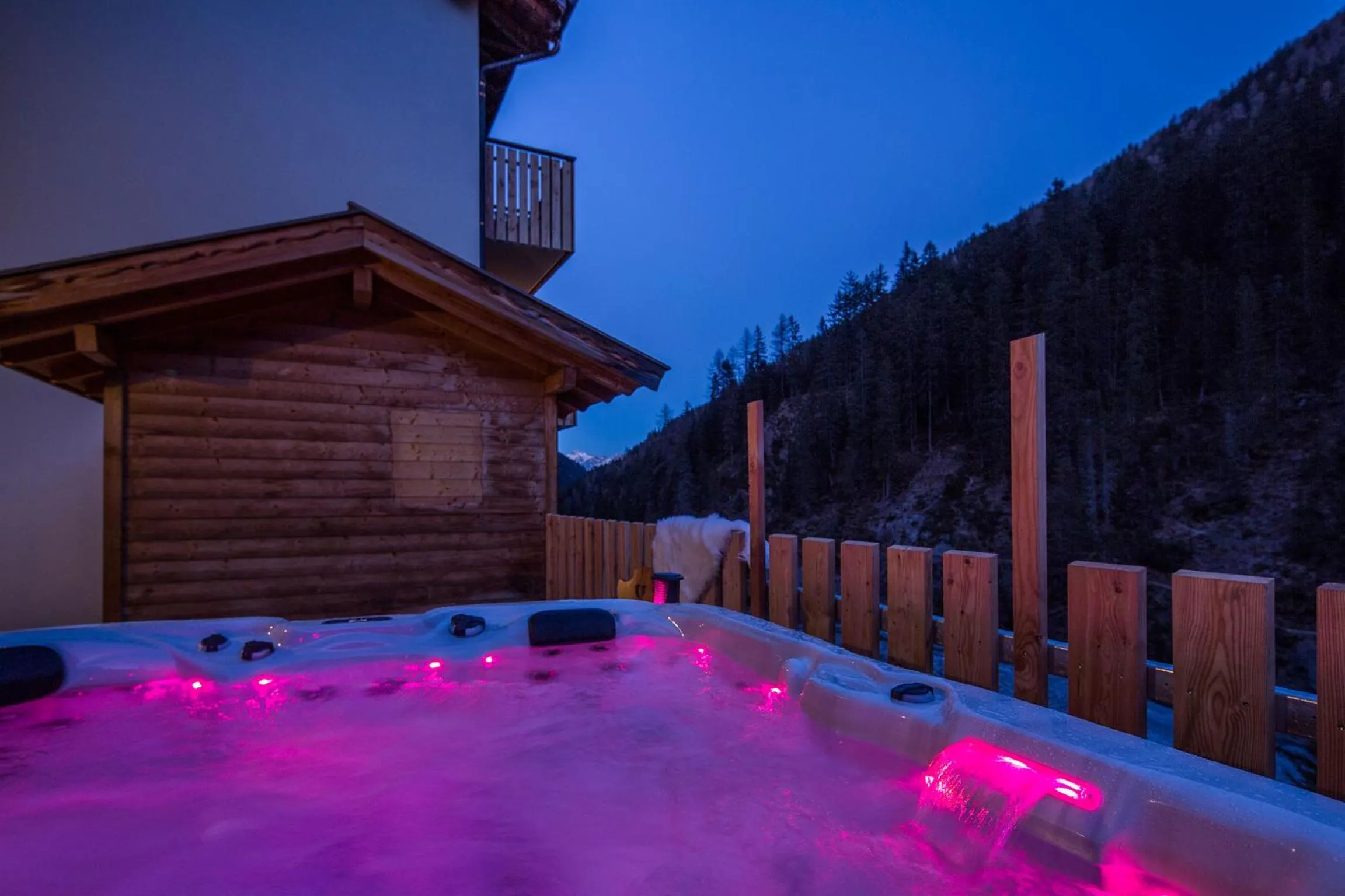 Open Air Bath in Stelvio Residence