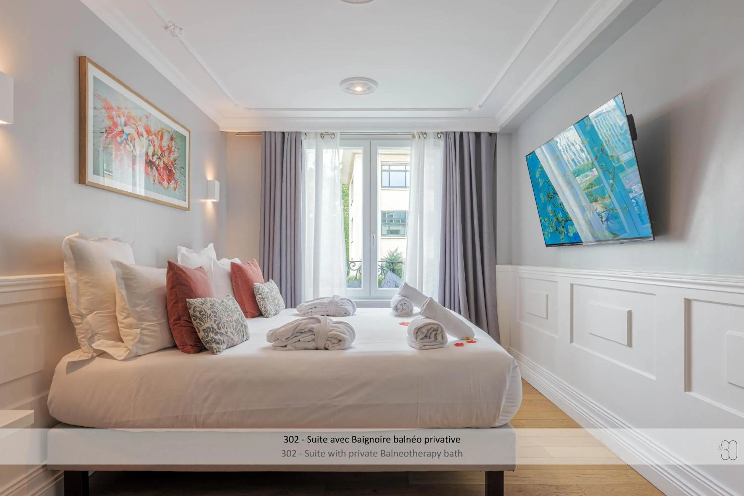 Bed in Au 30 Lille Centre Grand Palais