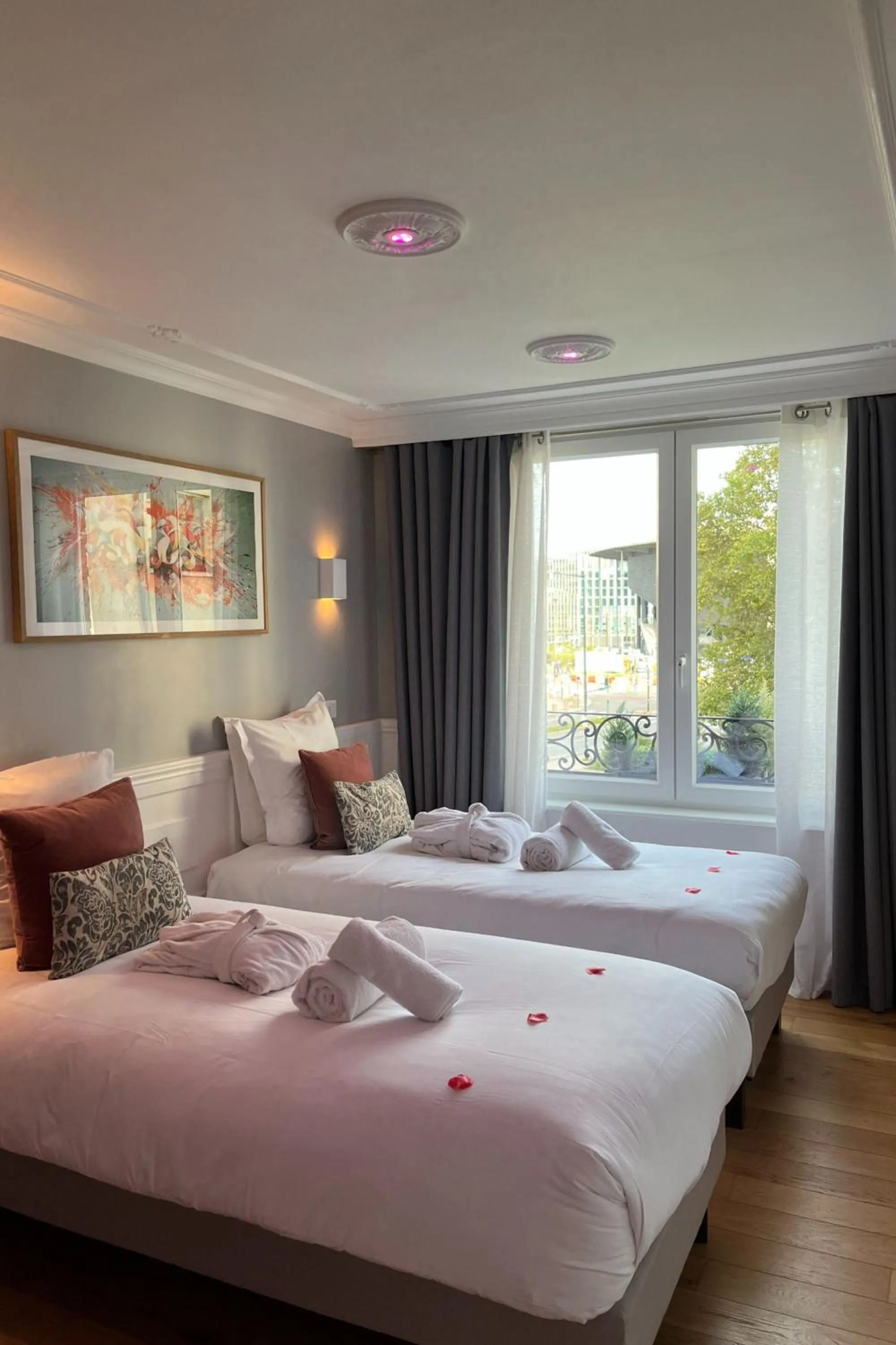 Bed in Au 30 Lille Centre Grand Palais