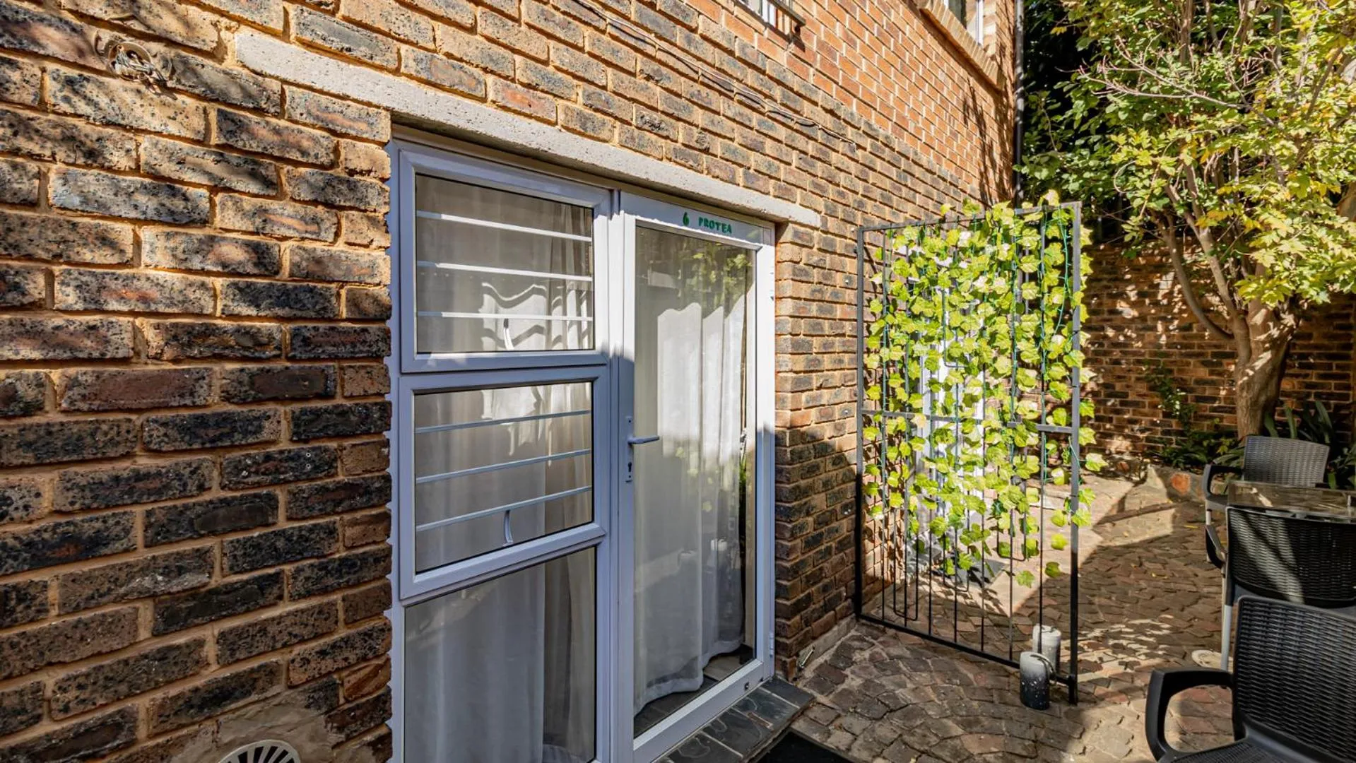 Patio in B&B on 8th Avenue
