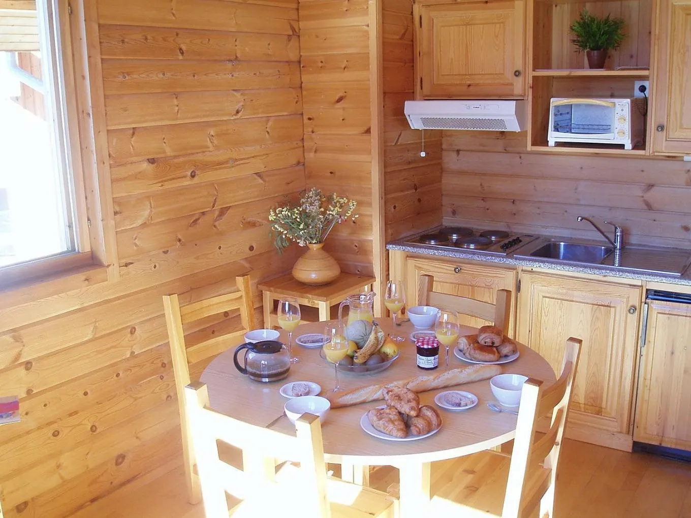 Kitchen or kitchenette in Goélia - Les Chalets des Marmottes