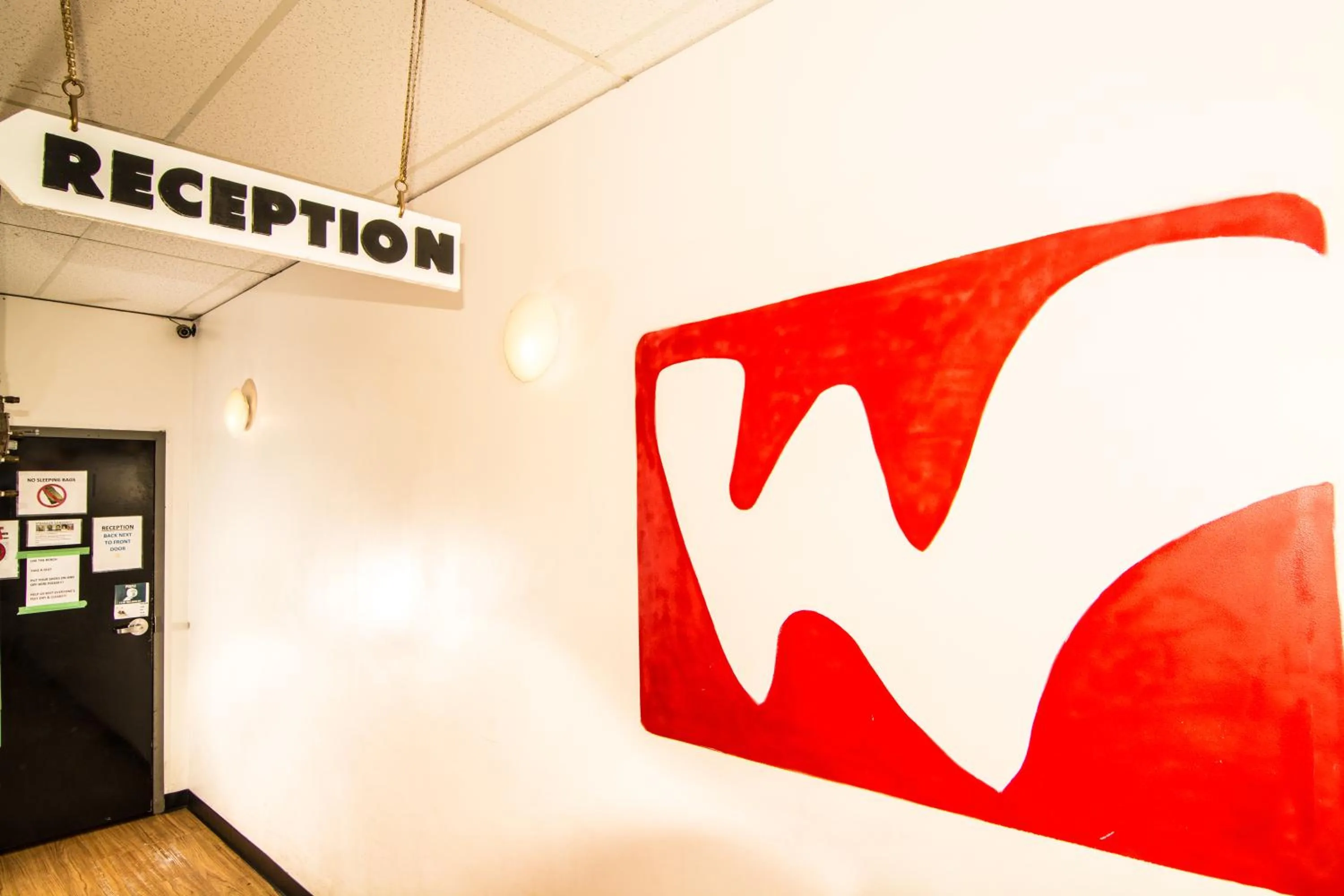 Lobby or reception in Wicked Hostels - Calgary