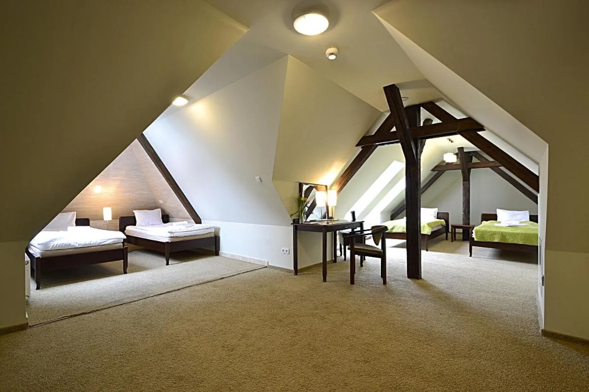 Photo of the whole room, Bed in Willa Zameczek