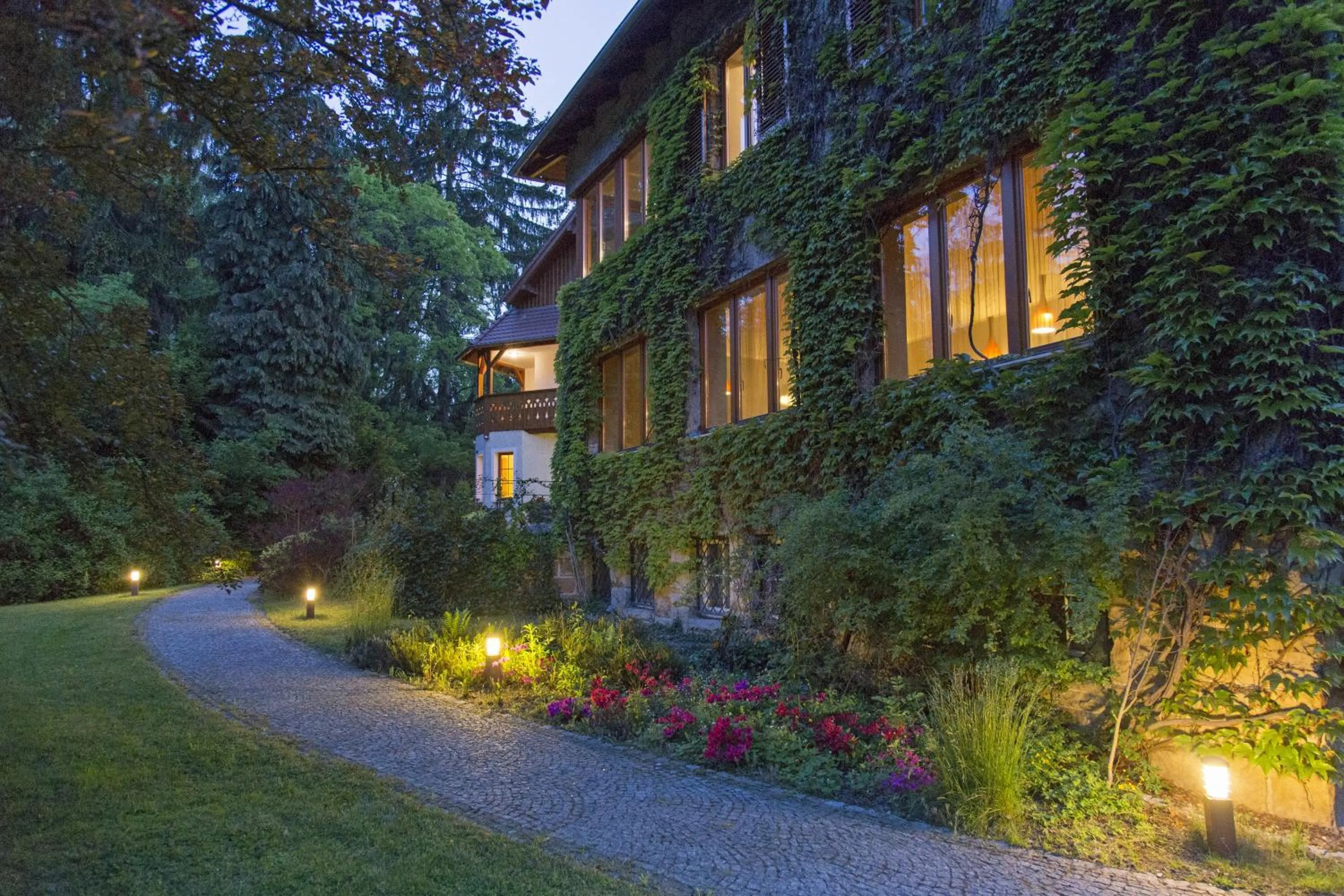 Garden in Willa Zameczek