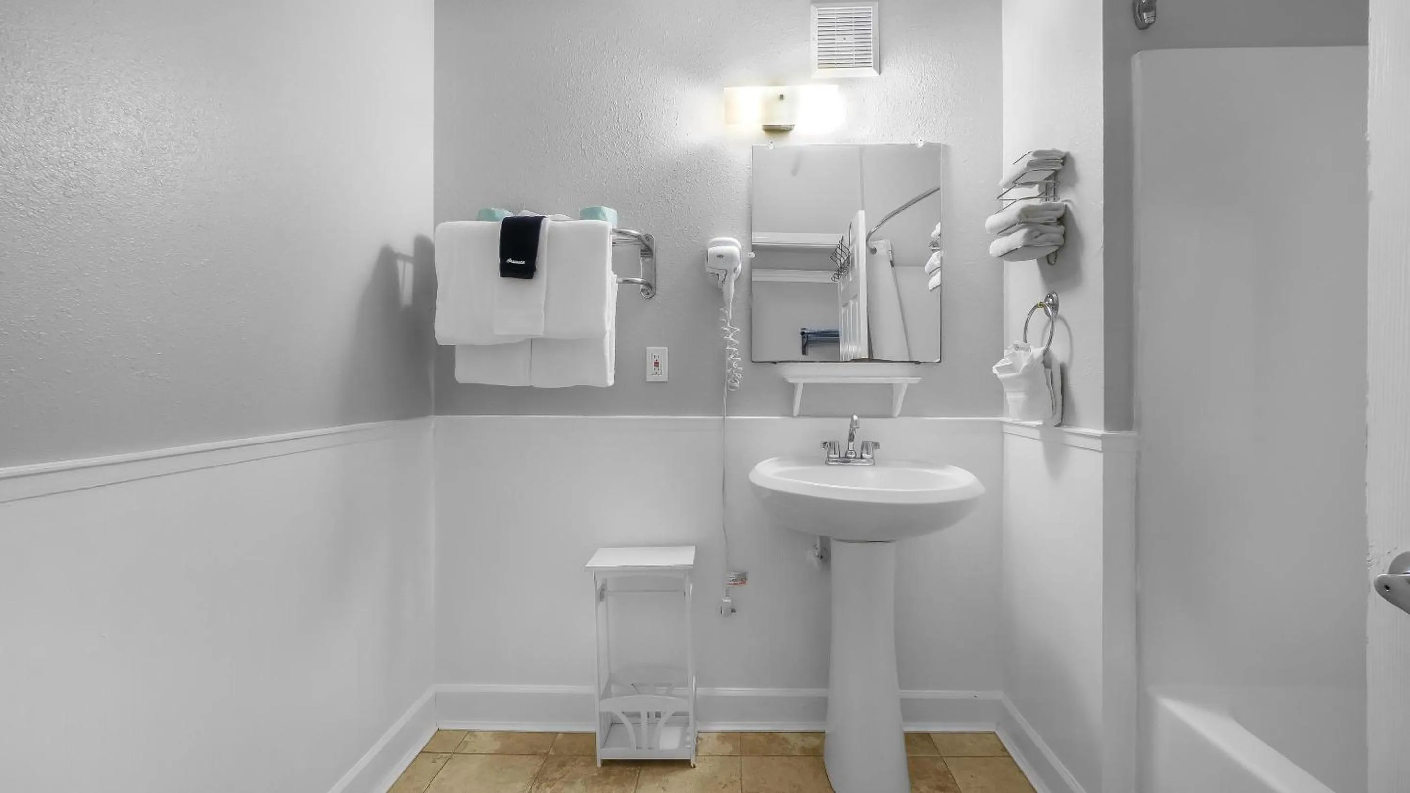 Bathroom in Crystal Bay Historic Hotel