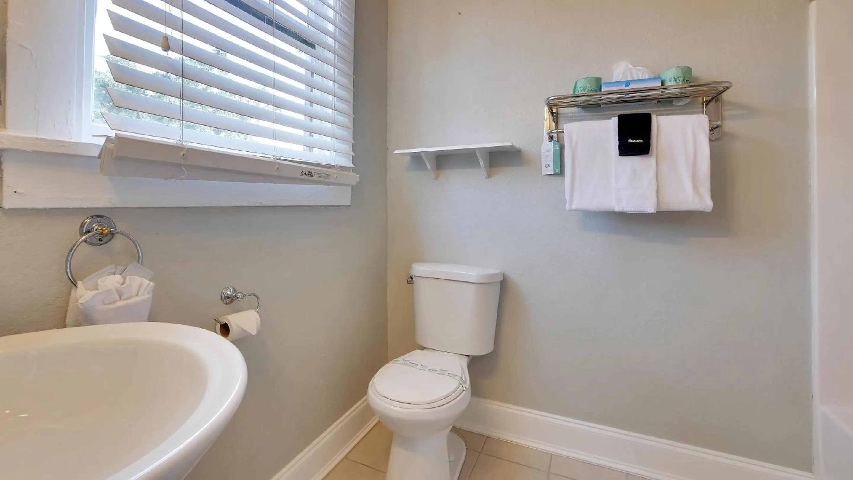 Bathroom in Crystal Bay Historic Hotel