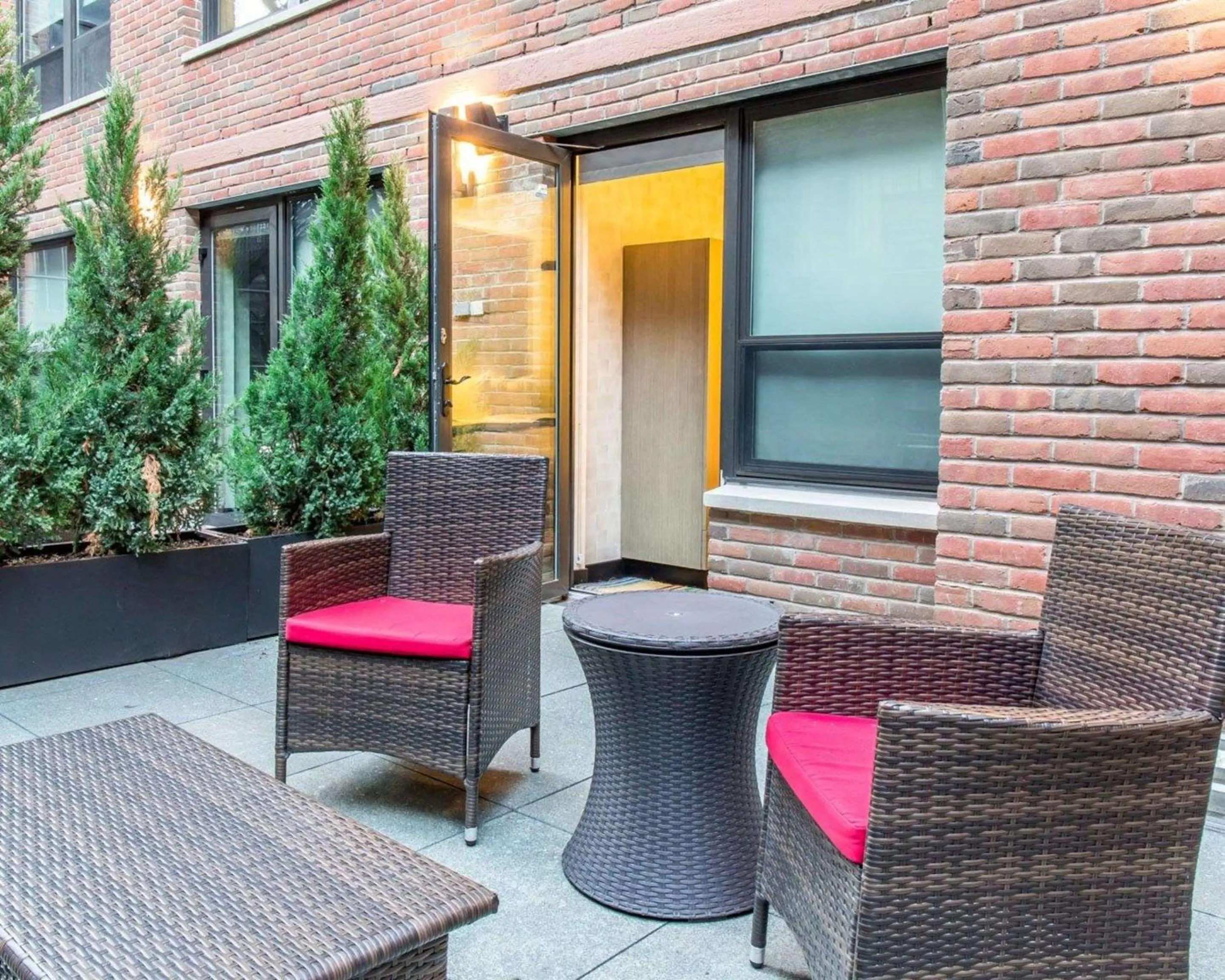 Photo of the whole room, Patio/Outdoor Area in The Paul Hotel