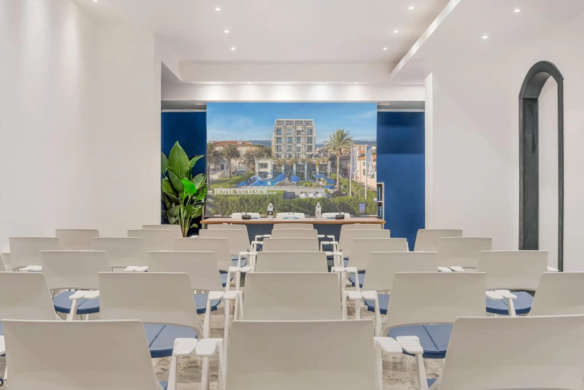 Meeting/conference room in Hotel Excelsior