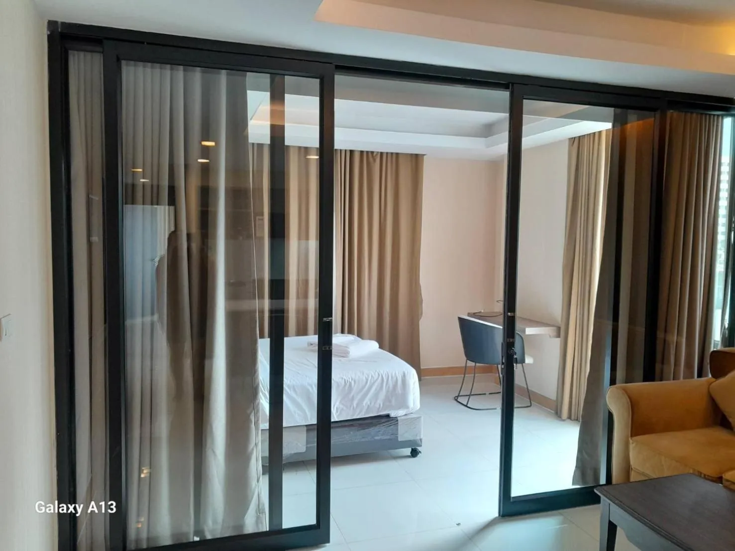 Bed in Avatar Suites Hotel - SHA Extra Plus