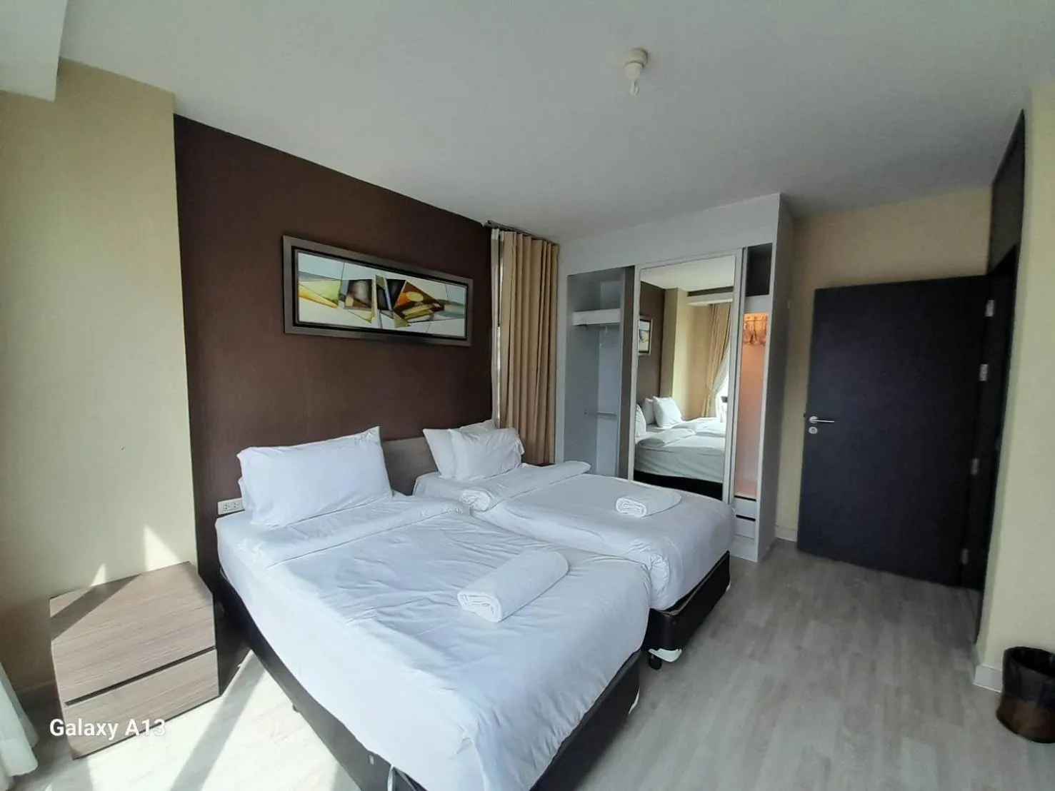 Bed in Avatar Suites Hotel - SHA Extra Plus
