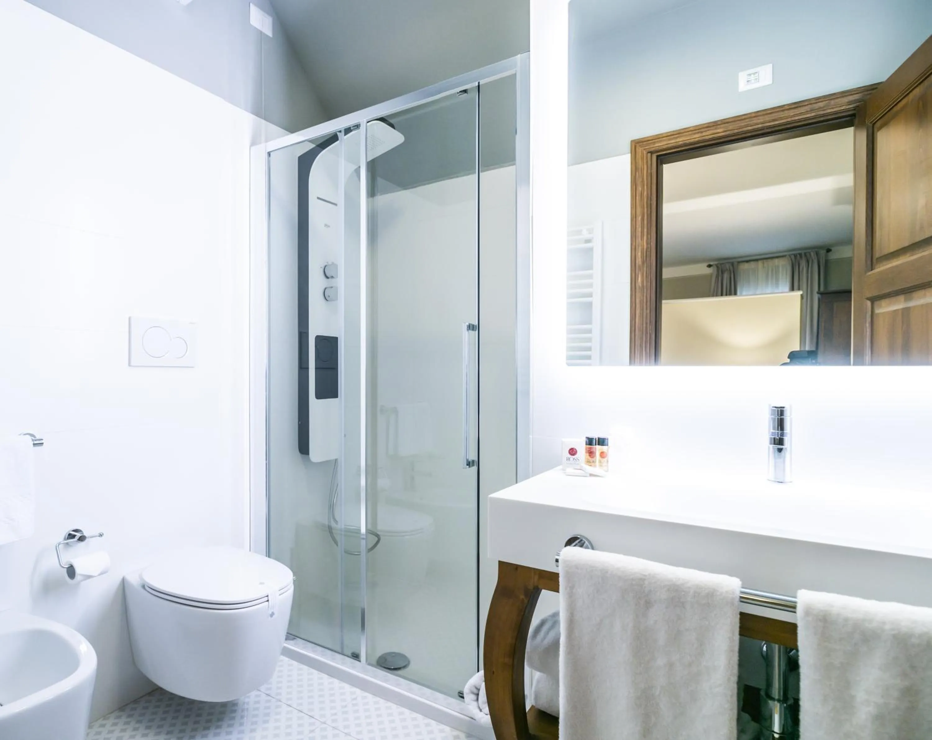 Bathroom in Palazzo Leopoldo Dimora Storica & Spa