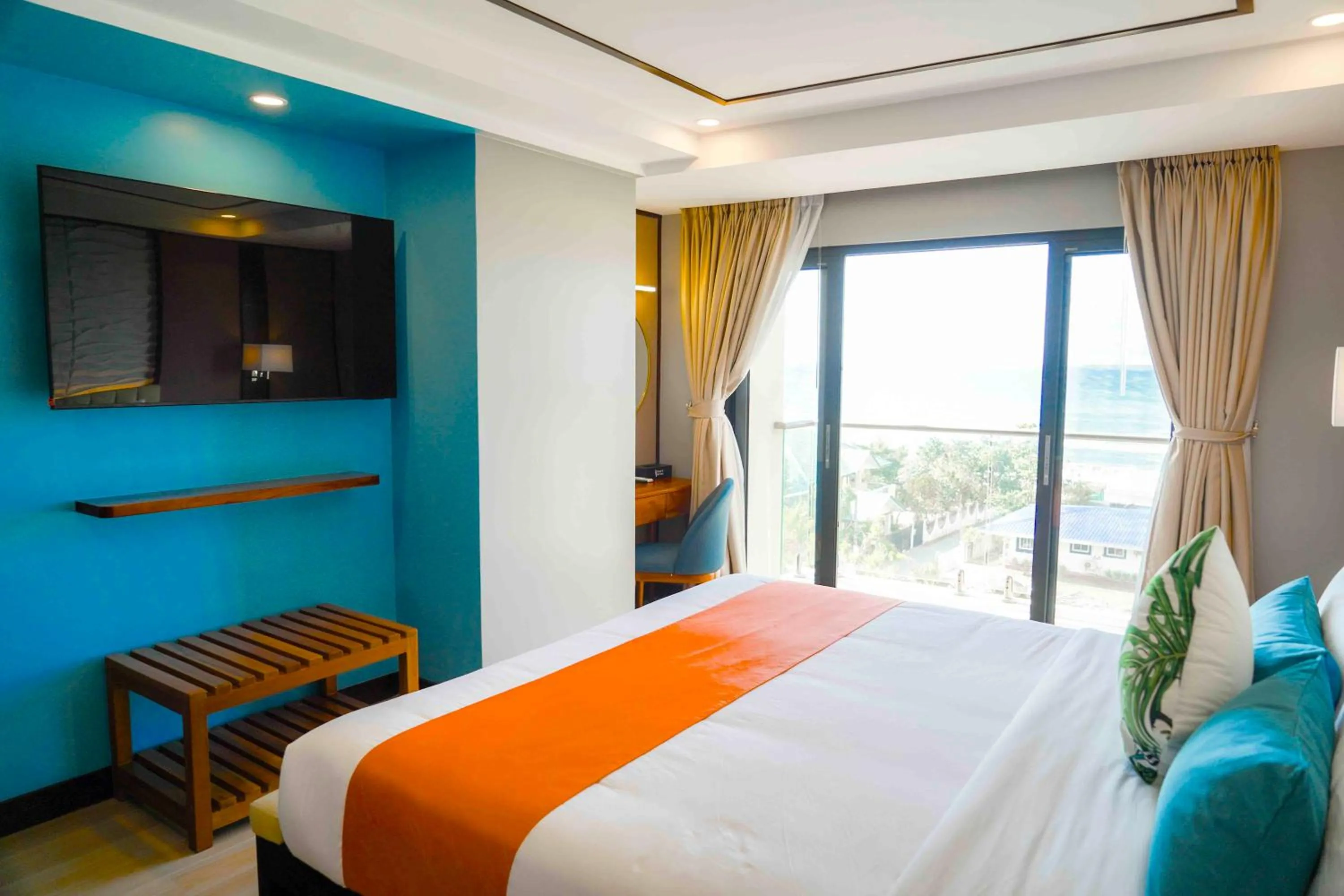 Bed in Puerto de San Juan Beach Resort Hotel and Residences