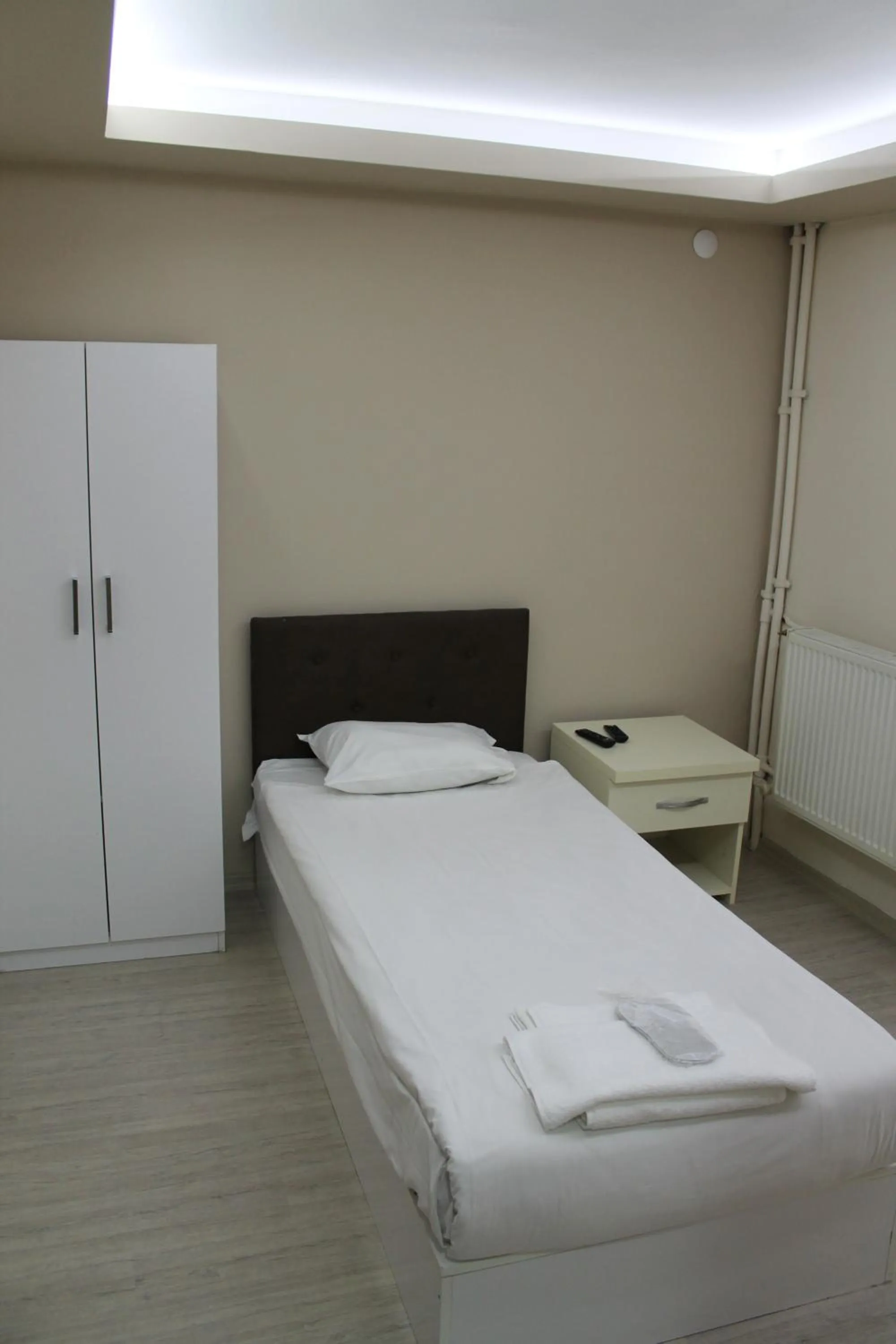 Bed in Hotel Abro Necatibey