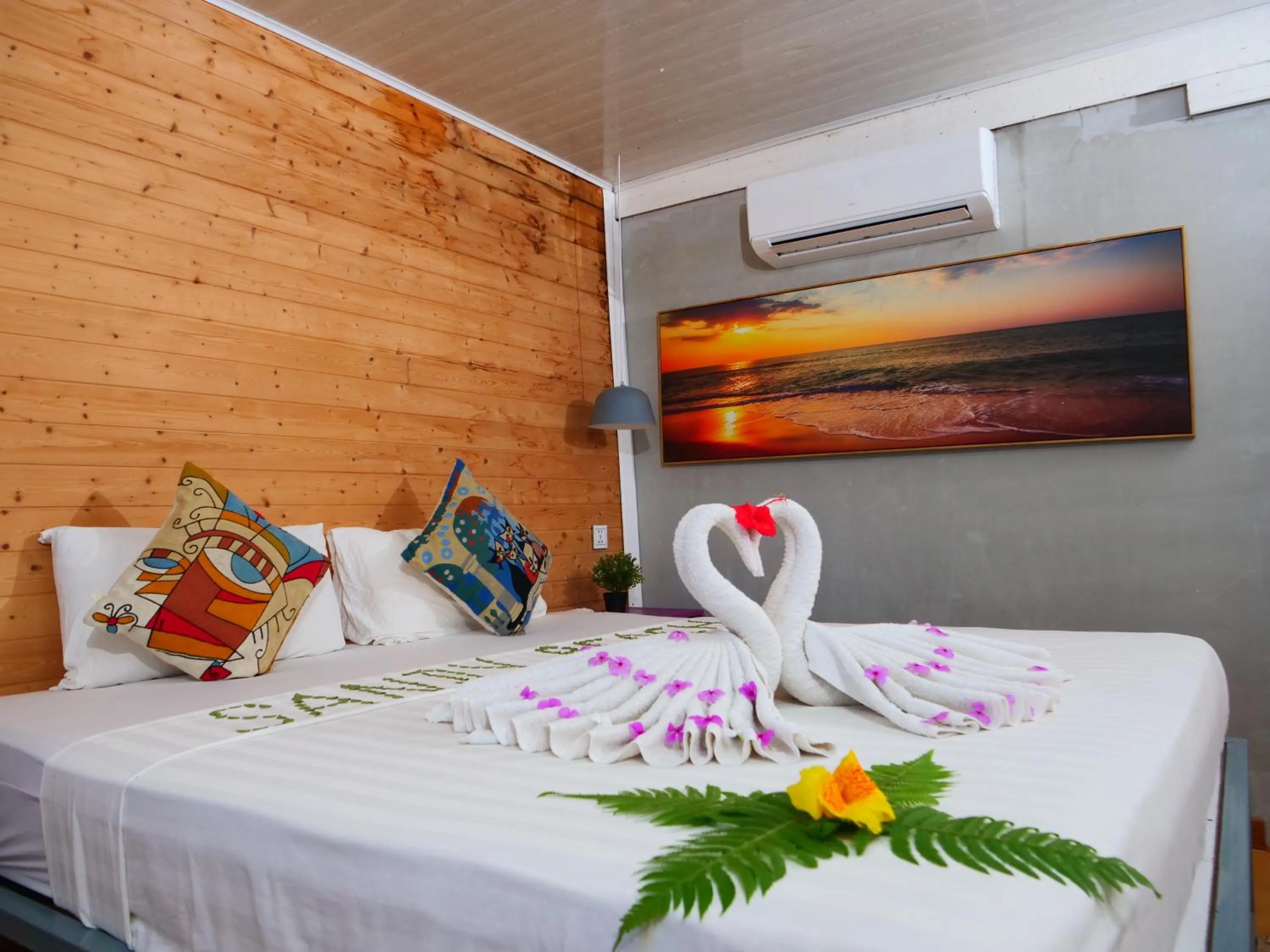 Property building, Bed in Sandy Beach Bungalows by EHM