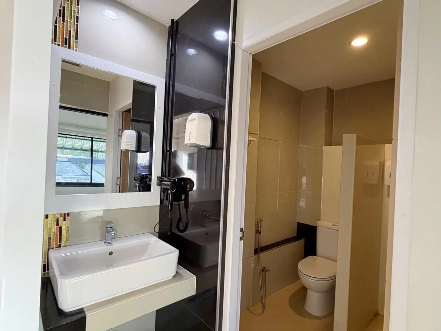 Bathroom in Klongrien Boutique Hotel