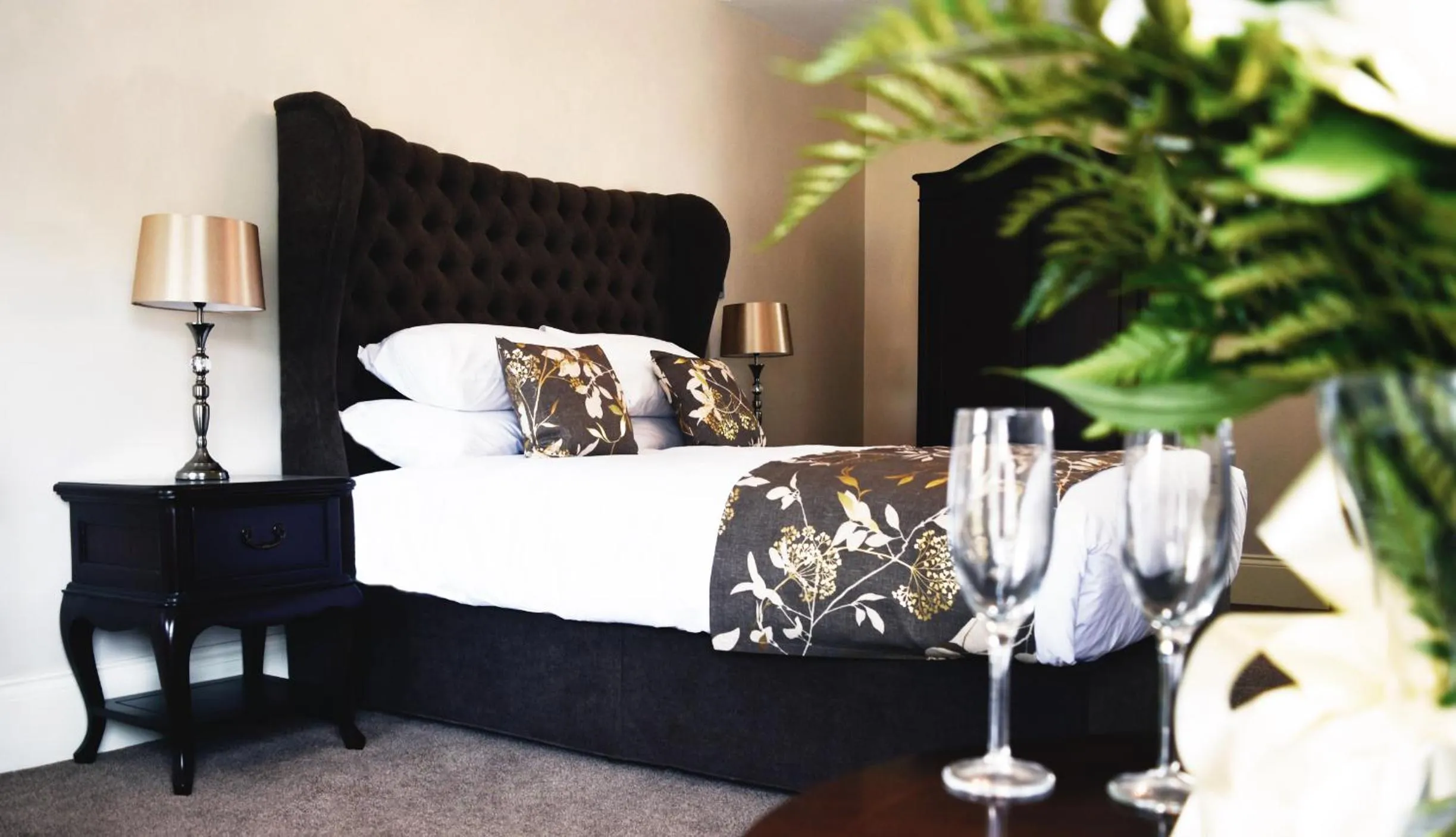 Photo of the whole room, Bed in The Morecambe Hotel