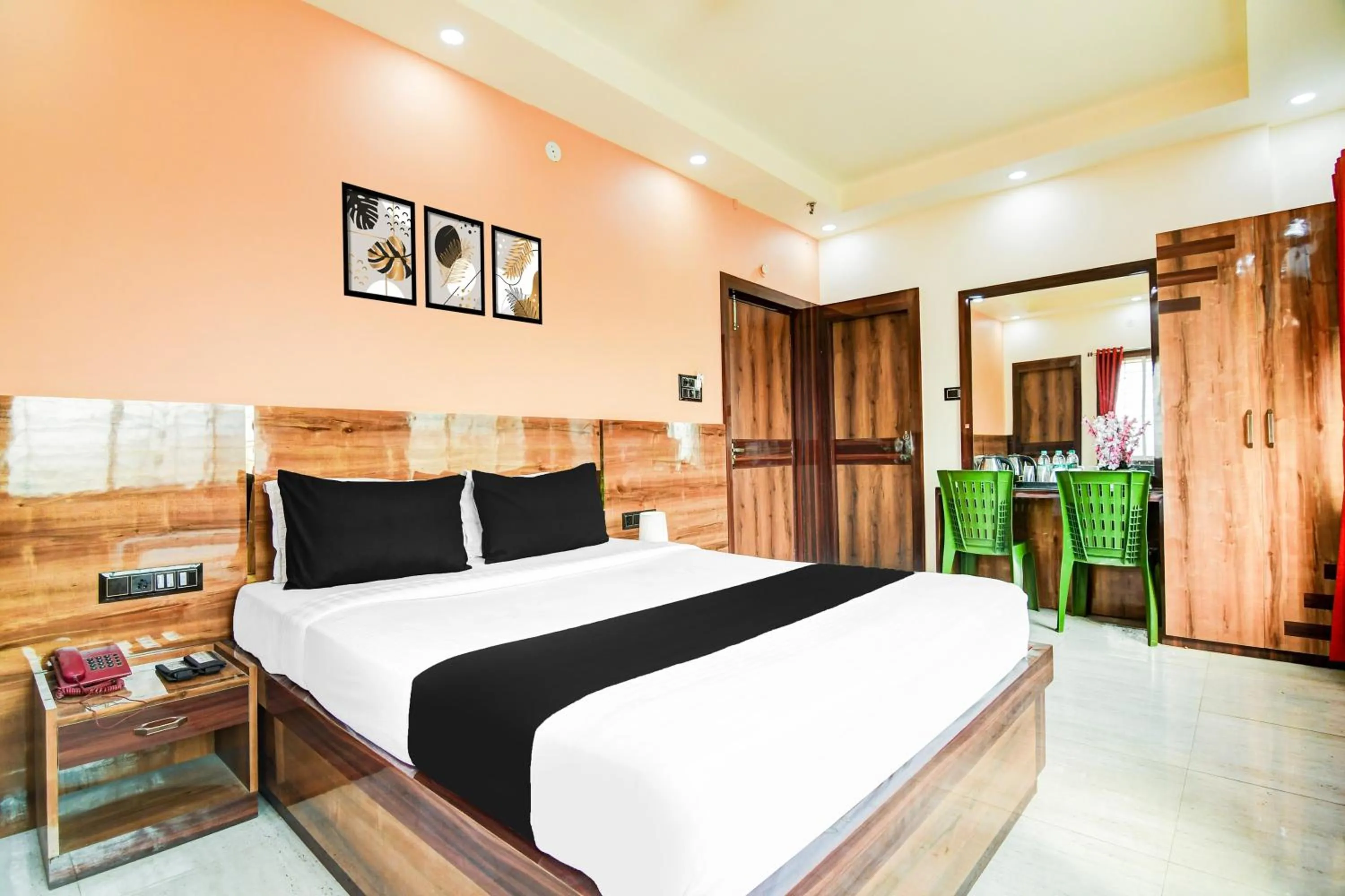 Bedroom, Bed in Super Hotel O DumDum Thana More Formerly Bimla Regency
