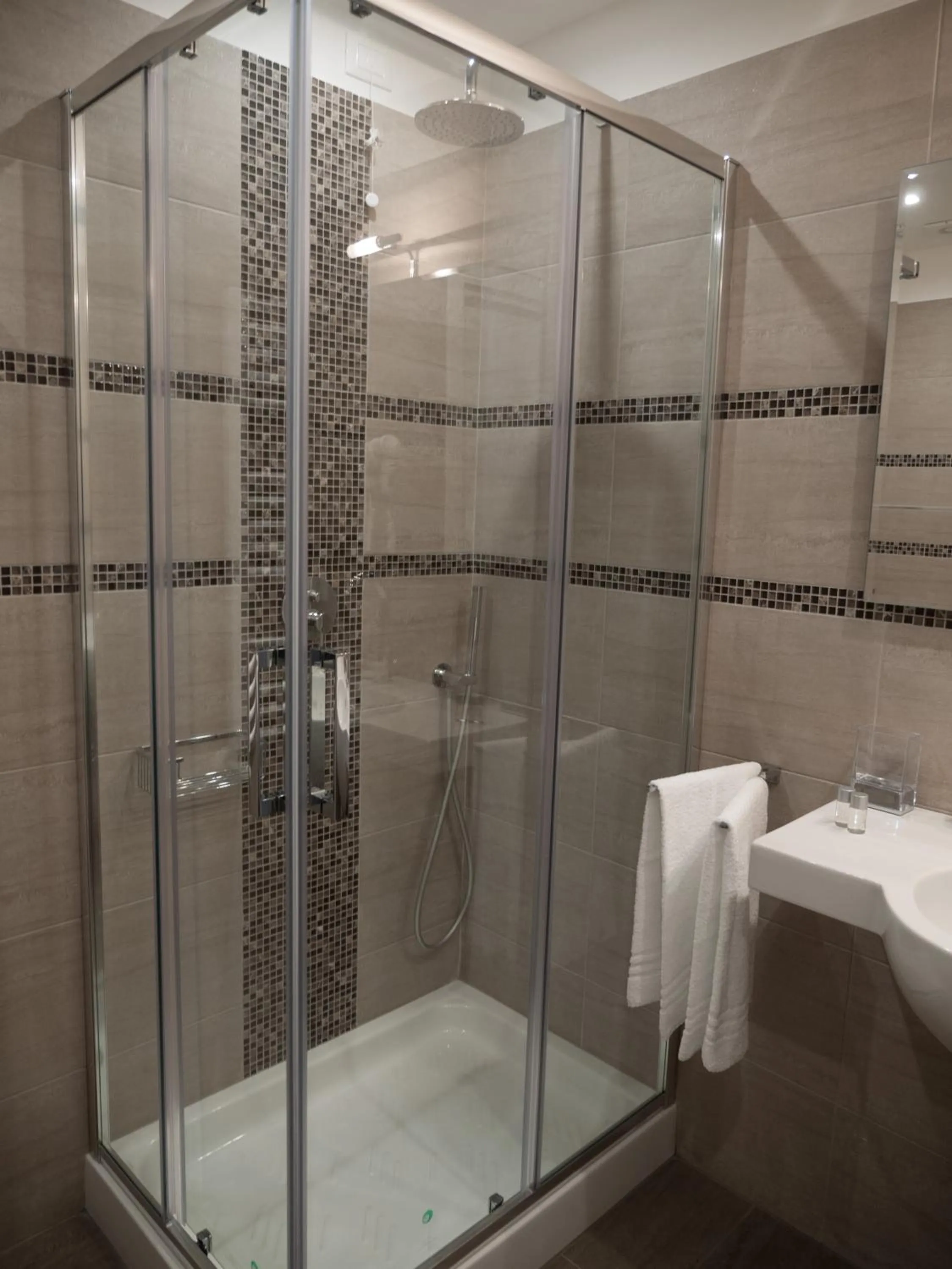 Bathroom in Bed Milano Linate