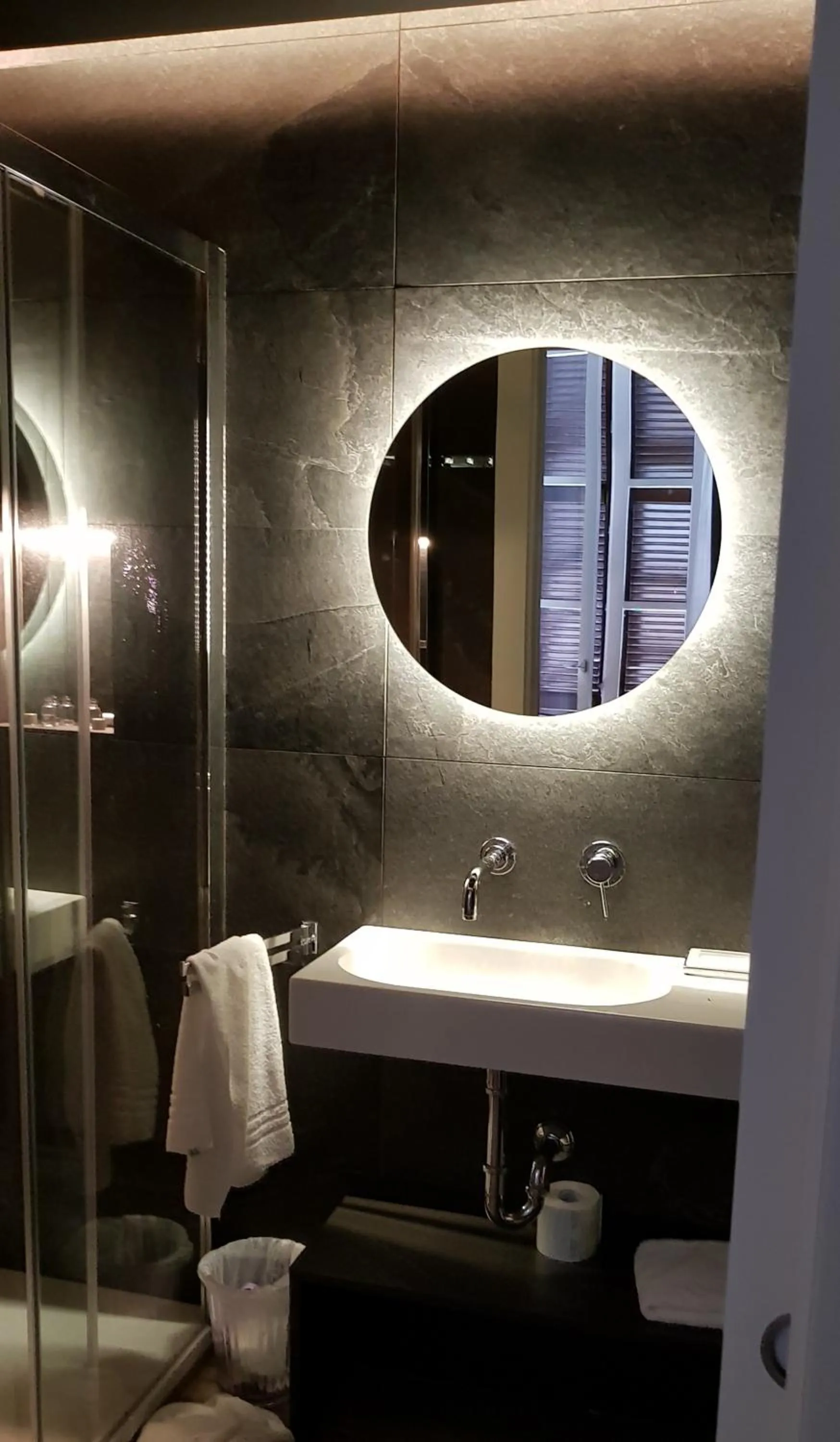 Bathroom in Bed Milano Linate