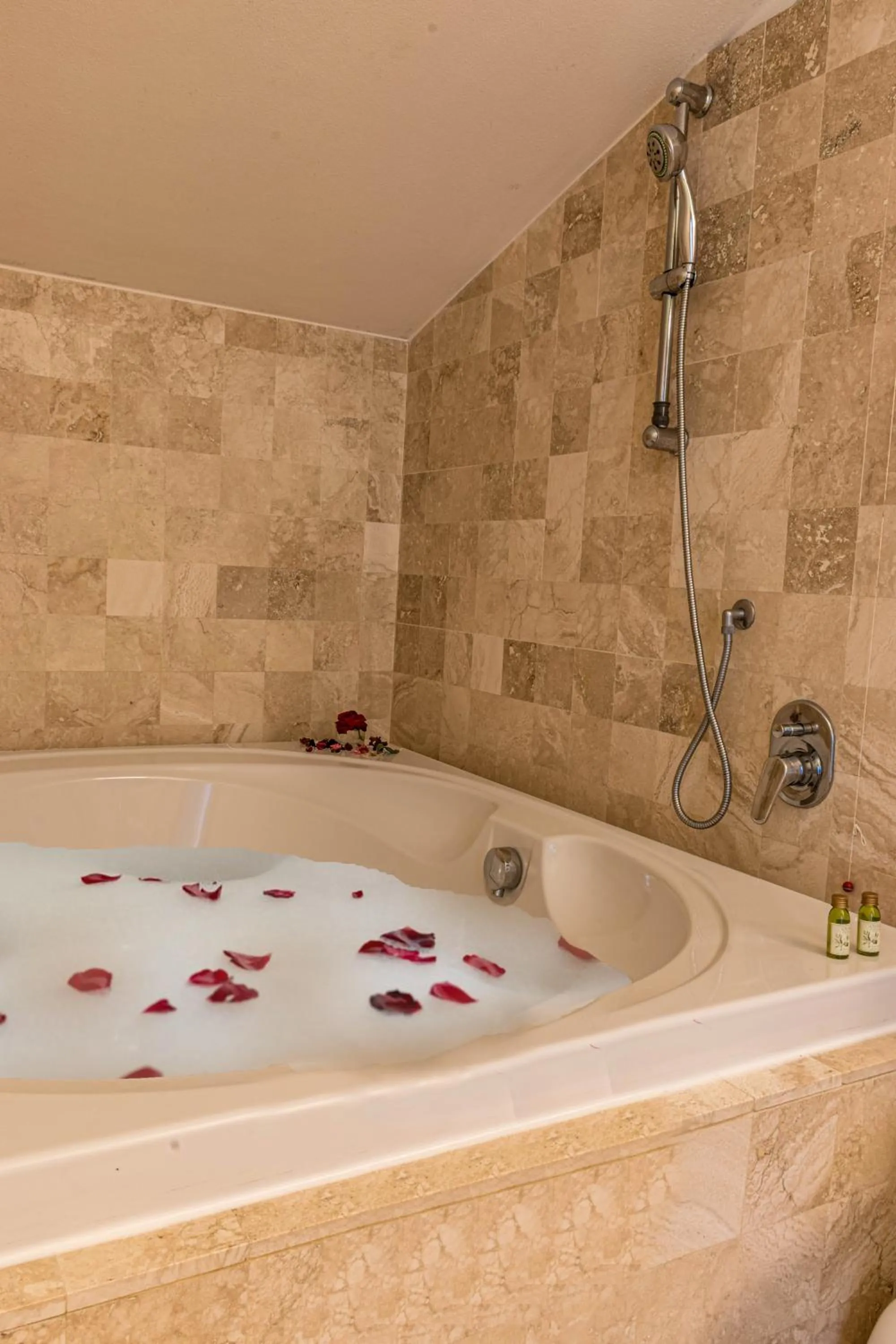 Bathroom in Hotel Poggio Bertino