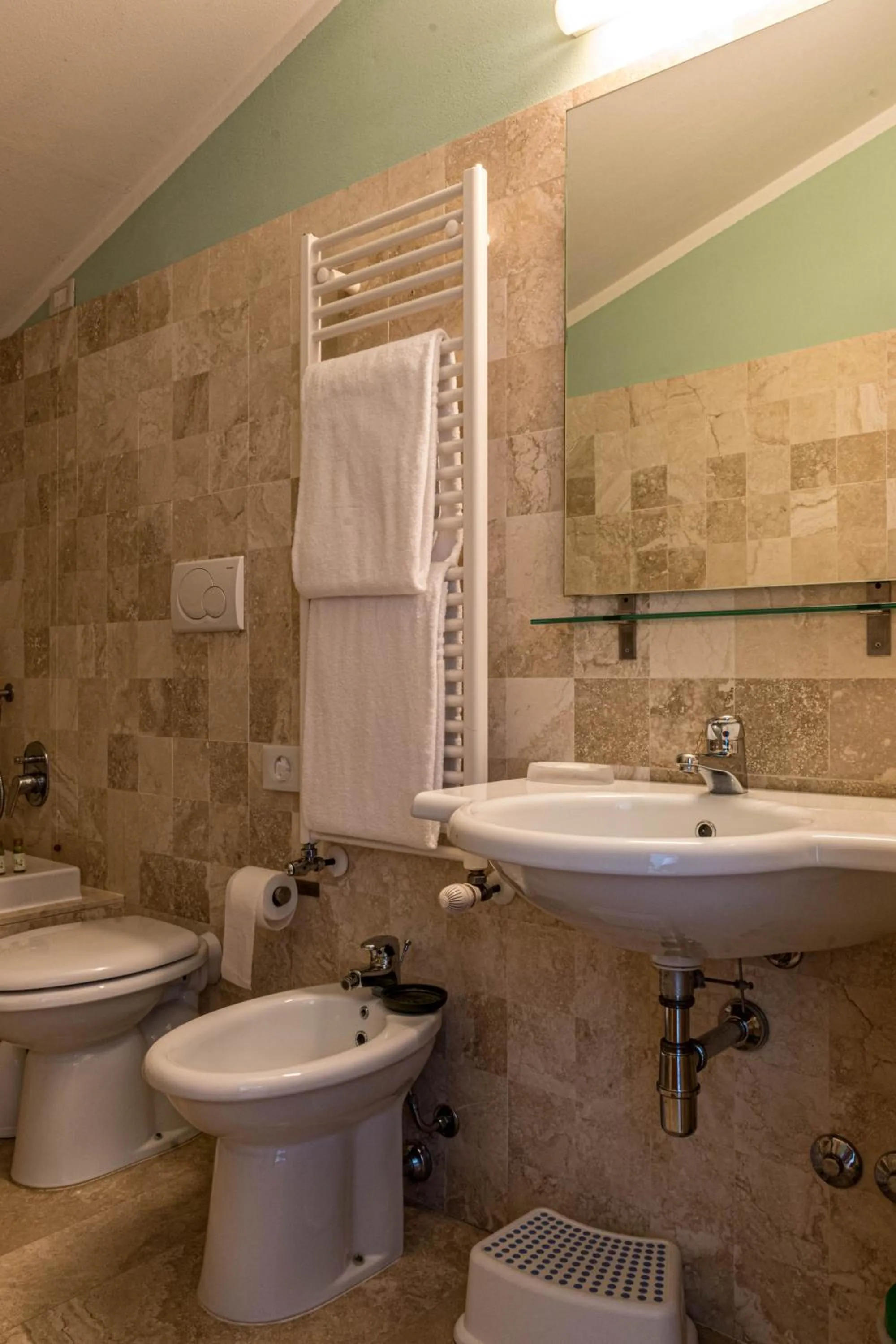 Bathroom in Hotel Poggio Bertino