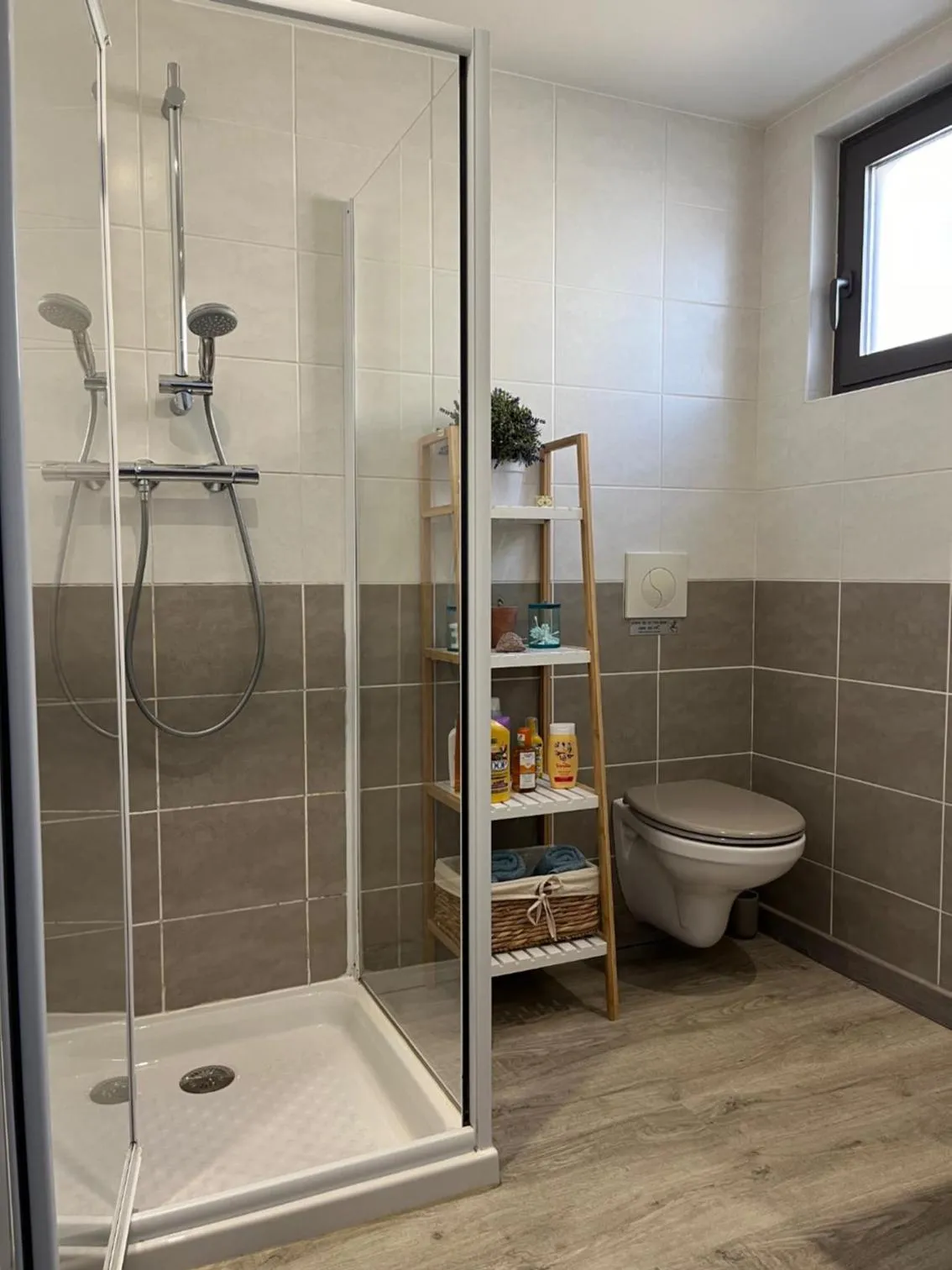 Toilet in Studios Nuitée en Provence