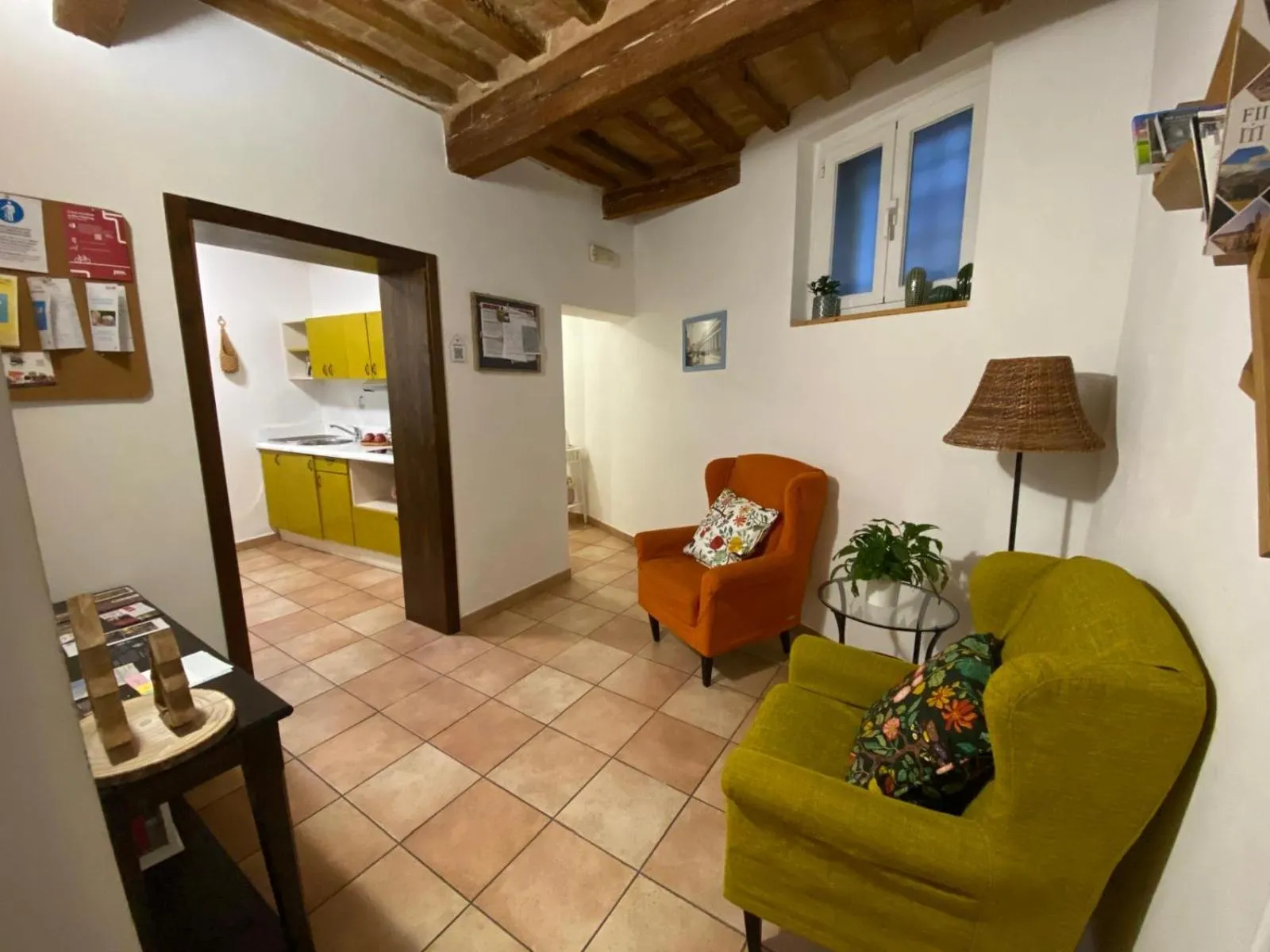 Seating area in Porta Mazzini Affittacamere